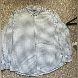 Men’s XL Vineyard Vines Button-Down Shirt